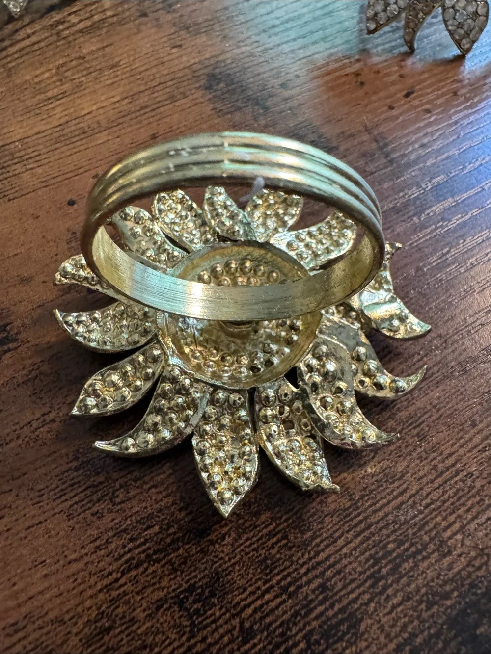Tahari Home Sunflower Rhinestone Napkin Rings, Unboxed, Fall Thanksgiving